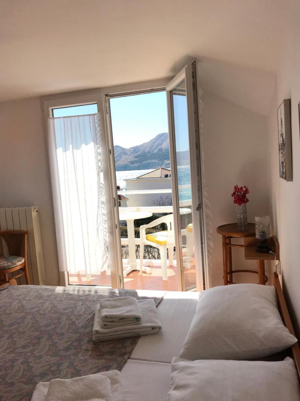 Sobica Hotel Baska  Exterior photo